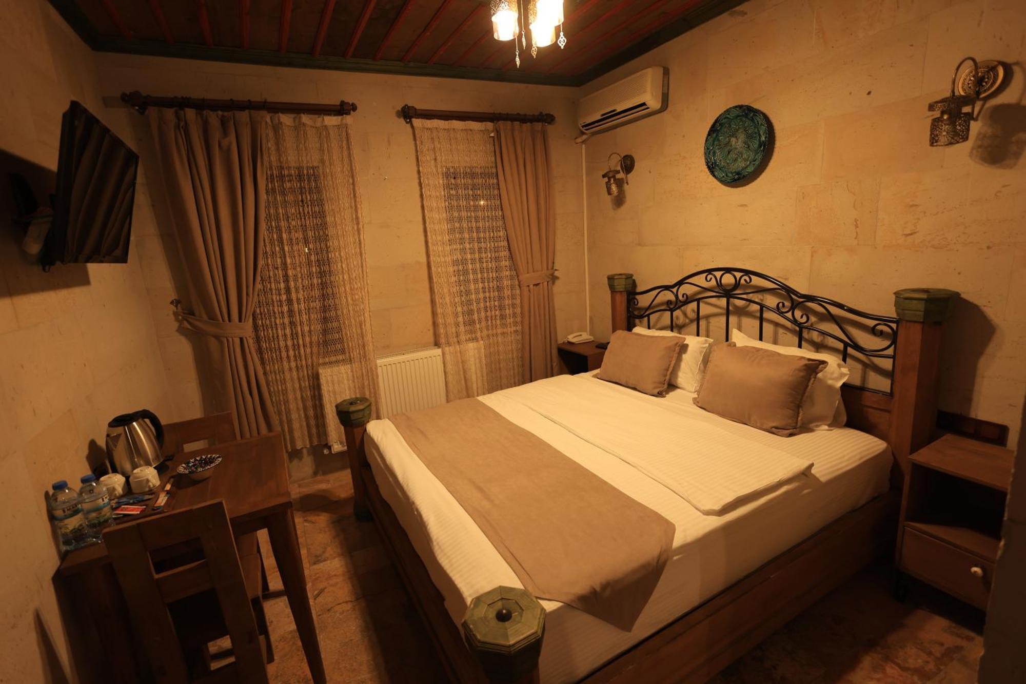 Katapa Stone House Hotel Goreme Exterior photo